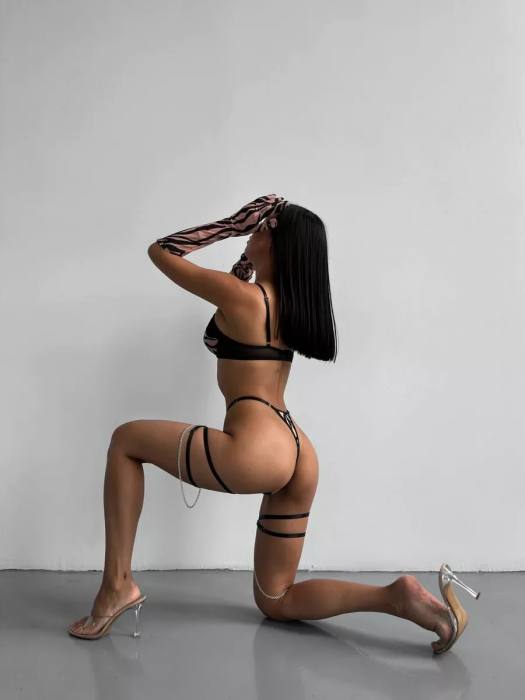 Fiora Secret Pink Zebra Jartiyerli Full Takım